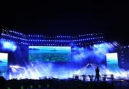 从北京调到成都分公司，资深策划小林的娱乐生活大变身