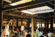 去年夏天燥热时与老张在成都茶馆，他竟问起做SPA有无效果？