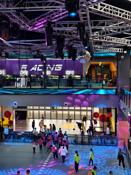 想在成都找娱乐好去处？看小李的经历，避开拥挤畅享精彩